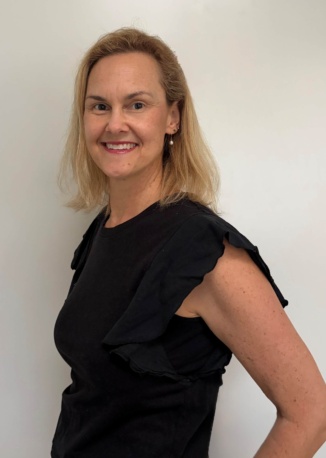 Larissa Taylor headshot